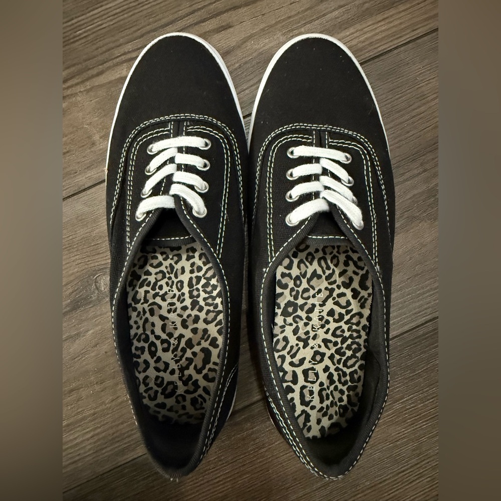 Kelly & Katie Black Canvas Sneakers – Size 8M